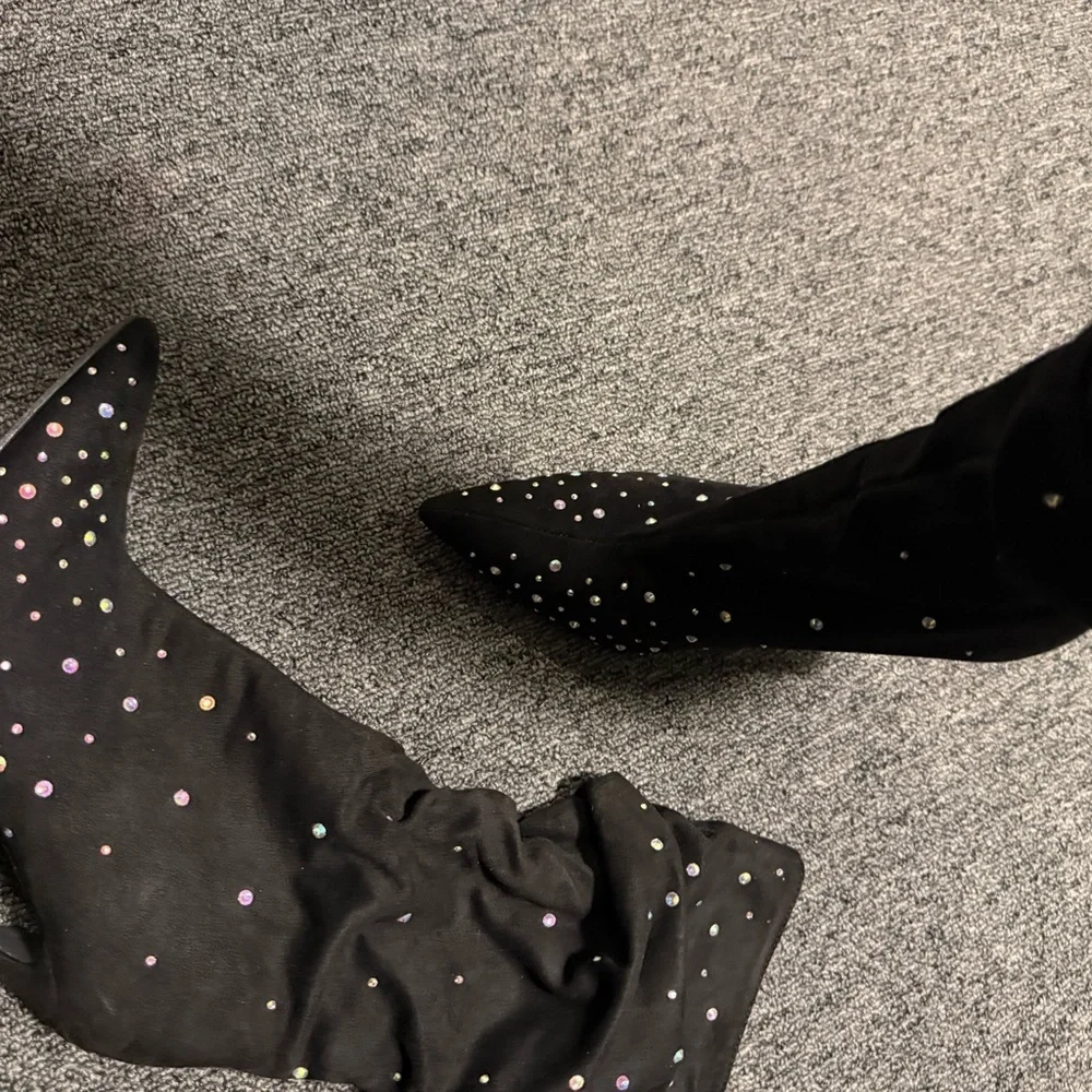 Rhinestone decor, slouch Elegant Black Studded Women's Boots - Picture 7 of 8